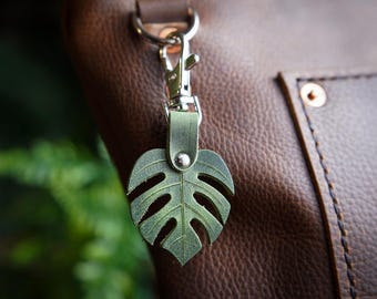 Monstera Leather Bag Charm / Upcycled Leaf Keychain / Lucky Zipper Pull / Purse Charm / Plant Lover Gift / Tote Flair / Made in Canada