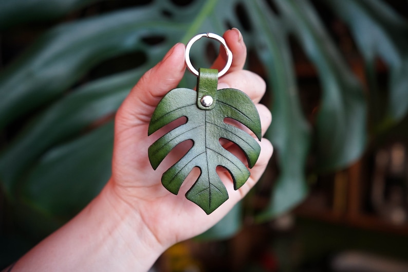 Monstera Leaf Leather Keychain Large / Gift Ideas / Cute Key Accessories / Houseplant Bag Charm / Every Day Carry / Made In Canada image 2