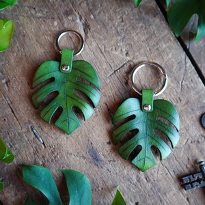 Monstera Leaf Leather Keychain Large / Gift Ideas / Cute Key Accessories / Houseplant Bag Charm / Every Day Carry / Made In Canada image 3