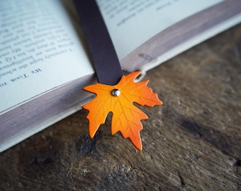 Personalized Leather Sugar Maple Leaf Bookmark / Recycled Materials / Fall Colors / Book Lover Gift Ideas / Cottage Reader / Made In Canada