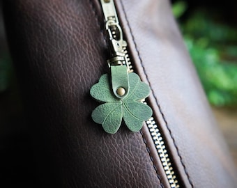 Four Leaf Clover Leather Bag Charm / Upcycled Keychain / Lucky Zipper Pull / Purse Charm / Plant Lover Gift / Tote Flair / Made in Canada
