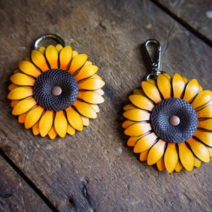 Sunflower Bag Charm or Keychain / Leather Tote Accessories / Cute Handmade Gardener Gift Ideas / Cottagecore Festival Purse Decoration image 4