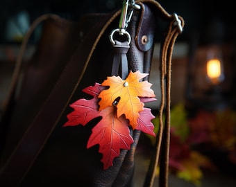 Sugar Maple Leaf Leather Bag Charm/ Fall Purse Flair / Pick Your Color Clip / Cute Tote Accessories / Autumn Keychain / Made In Canada