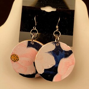 Pink/blue floral round wood  earrings