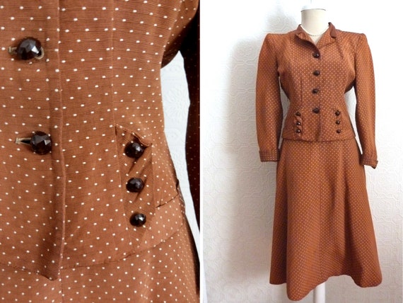 40s skirt and jacket suit with small polka dots - image 5