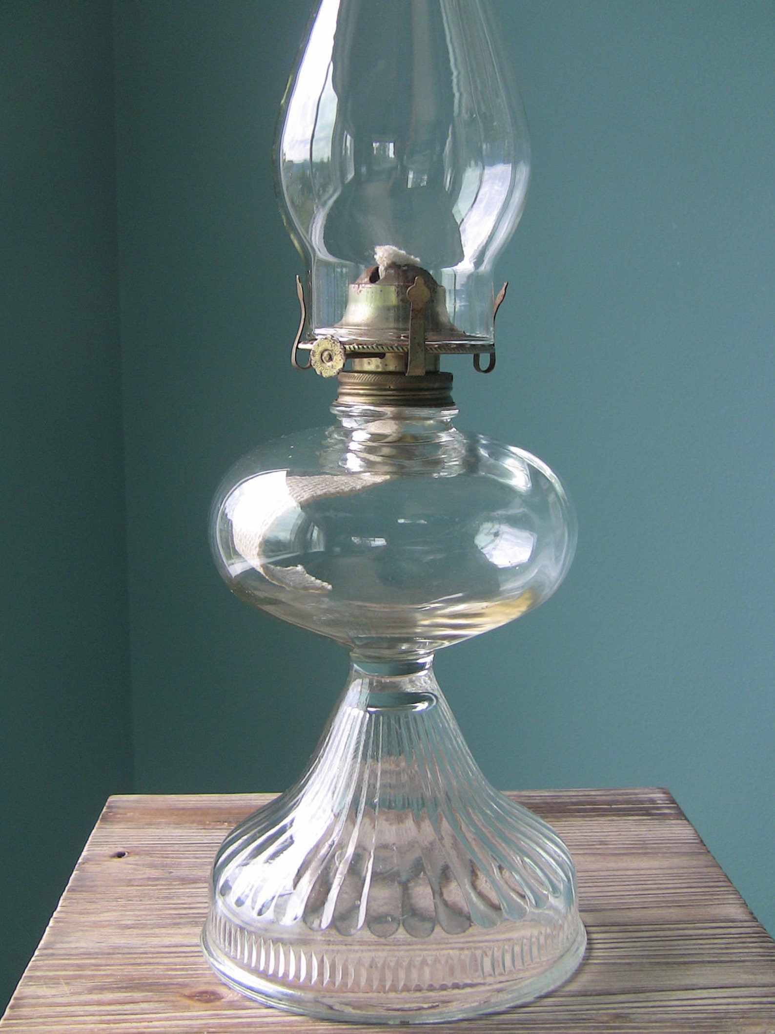 Large Vintage Oil LampHurricane LampAntique Glass Lamp Etsy