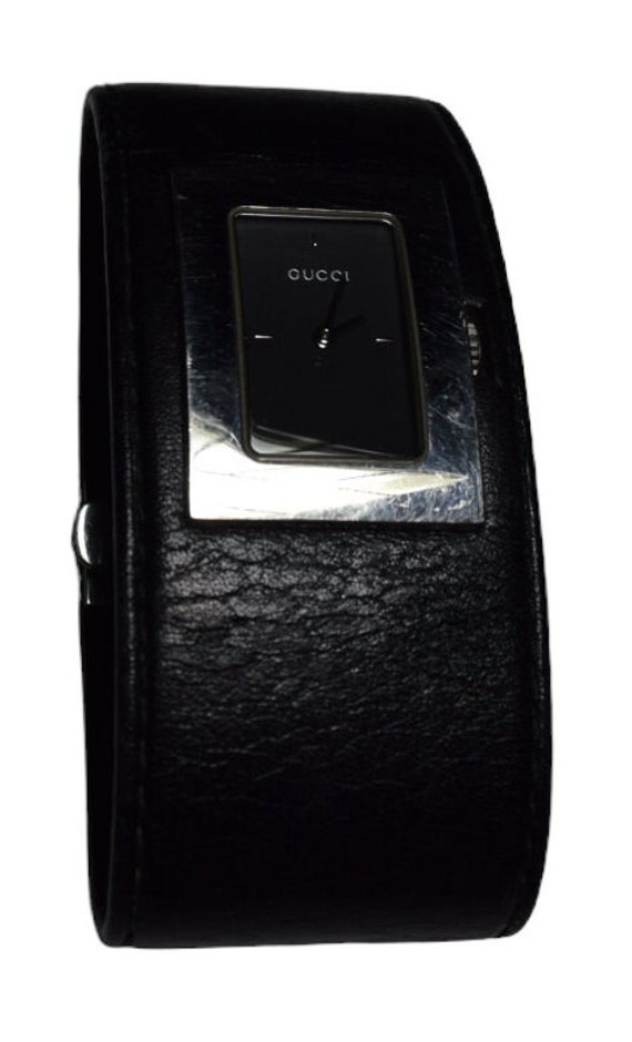 GUCCI Black Dial Black Leather Strap Quartz Women… - image 2