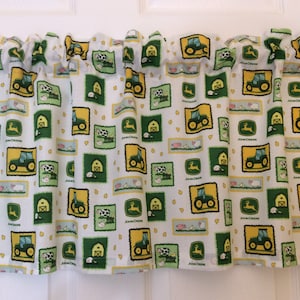John Deere Tractor Patches valance 42"x 15" High in 100% cotton - handmade new.