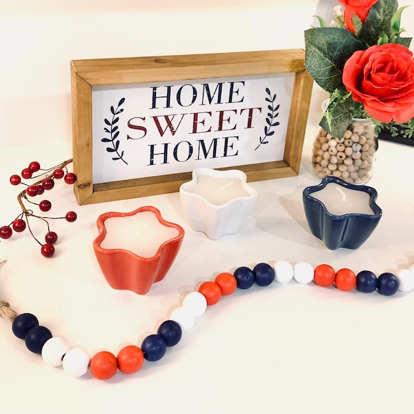 Red, White and Blue Wooden Bead Garland / Patriotic Garland  / Americana Garland