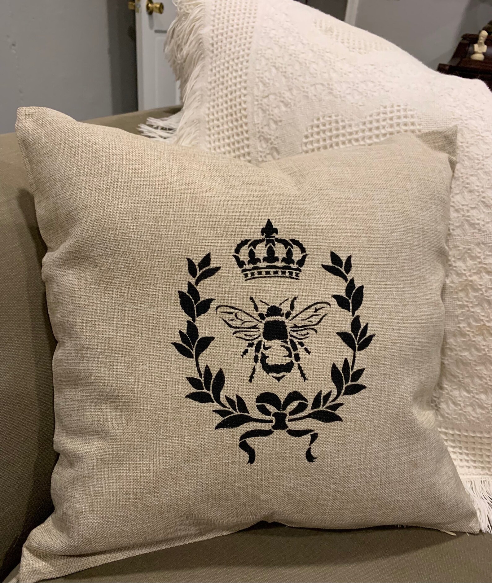 Queen Bee Throw Pillow / Bee Pillow Cover / Pillow Cover / Bee Etsy