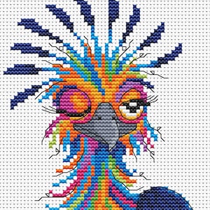 Op de afbeelding: Een kleurrijk kruissteekpatroon van een knipogende vogel met een kuif. De vogel heeft een mix van blauwe, oranje, roze en gele tinten. De vogel heeft een grijze snavel en staat tegen een witte achtergrond. De tekst "MICHAEL LEARNER" is zichtbaar.