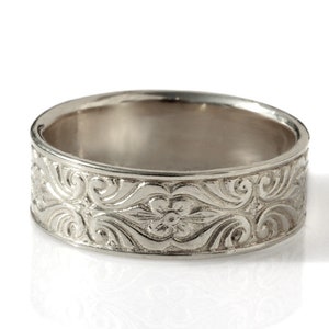 Engraved Mens Wedding Band 14k Gold, Vintage Design 7mm Wide Ring ...