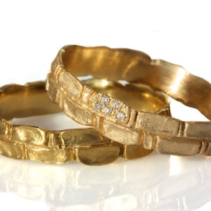 Jerusalem wall bricks wedding ring set 14k solid gold handmade engraved couples matching bands , his and hers rustic gold rings set