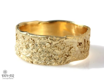 Rustic gold men wedding ring band, organic raw textured tree bark hand crafted 14k solid gold unique handmade wide band