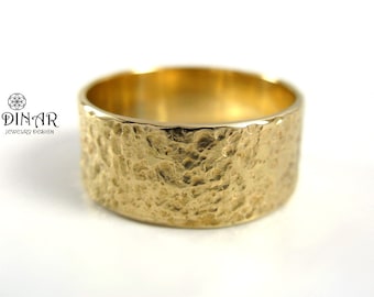 Hammered wide men wedding ring band 14k solid gold ,rustic earthy texture, Jerusalem stone textured wedding ring handmade design