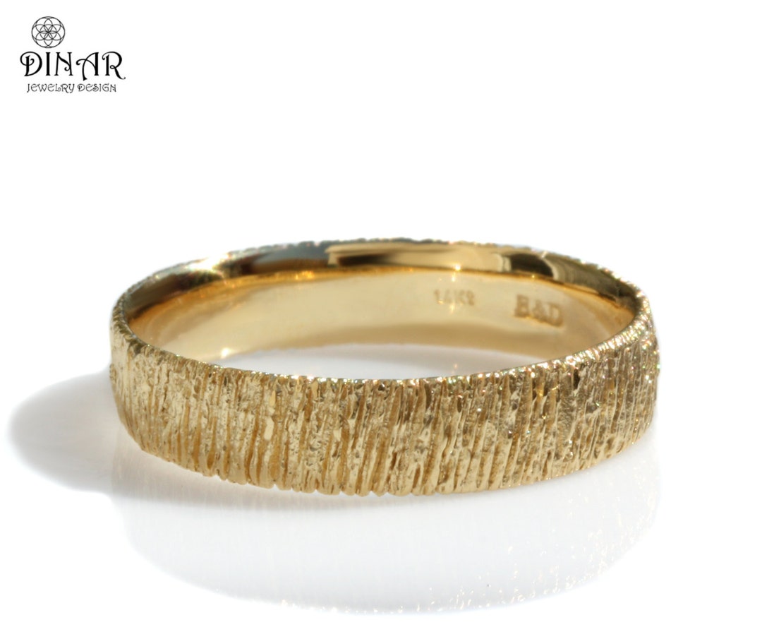 14k Solid Gold Tree Bark Rustic Wedding Ring, Mens Textured Wedding ...