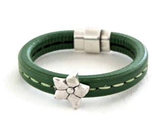 Stitched Leather Bracelet - Green or Red - Regaliz Leather - Antique Silver - Silver Flower - Silver Charm - Flower Charm - Magnetic Clasp