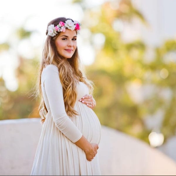 Maternity dress, long maternity dress, maxi maternity dress for photoshoot