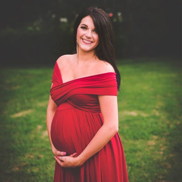Maternity dress for photoshoot, infinity maternity dress for photoshoot, multi way maternity dress for photoshoot, infinity maternity dress