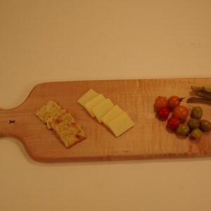 Baguette Board in Curly Maple