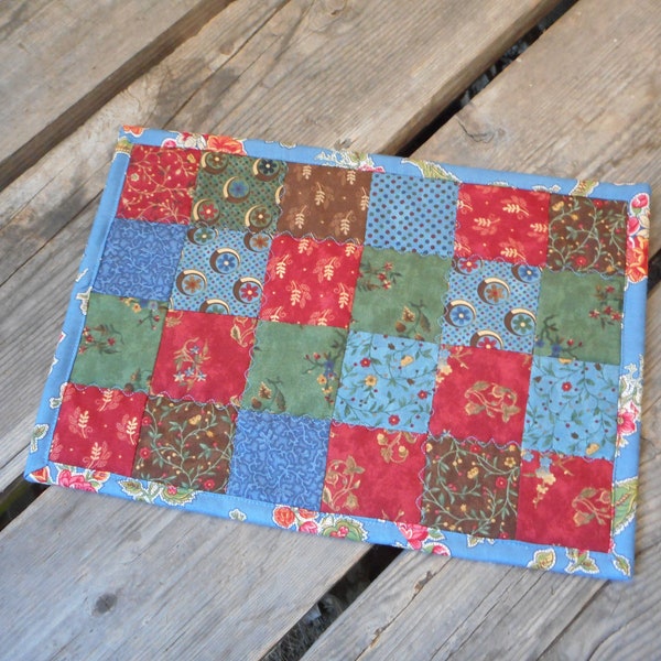 Blue Burgundy Green Brown Mug Rug, Patchwork Mini Table Topper Quilt, country quilted candle mat, small placemat lunch office, snack coaster