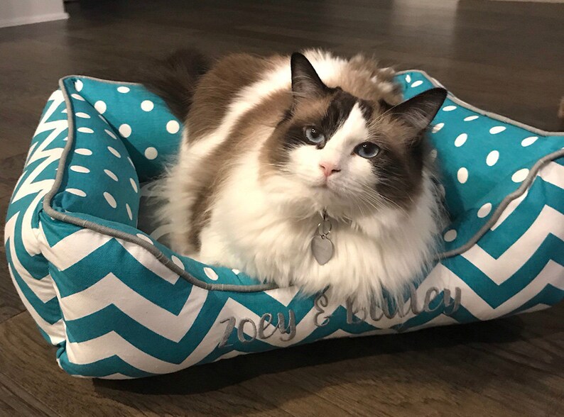 Personalized Cat Bed With Name Cozy Cat Bed Cat Lover Gift Etsy