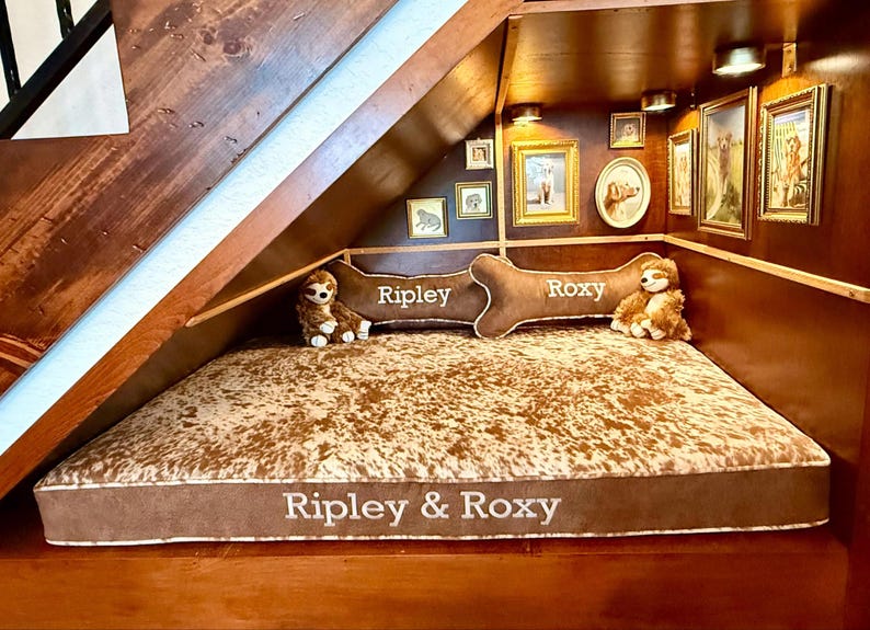 custom size speckled palomino dog bed with matching bone pillows