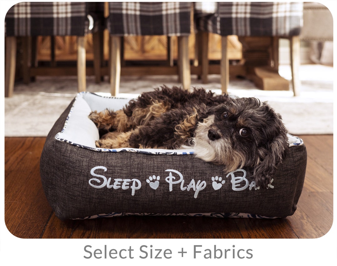 Small Cozy Dog Bed With Personalized Name Embroidery and Paw Prints