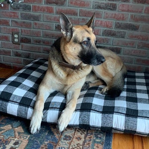 X-Large Black Buffalo Plaid Dog Bed with German Shepherd