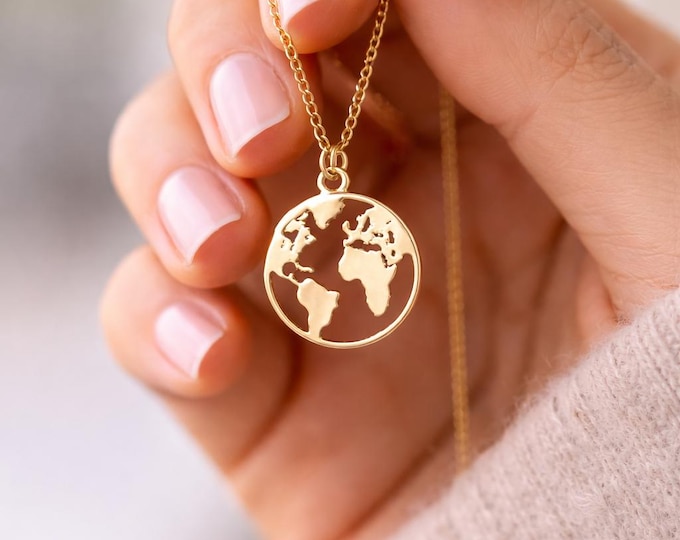 Featured listing image: Gold World Map Travel Necklace • Pendetif • Weltkarte Halskette Charme • wanderlust jewelry