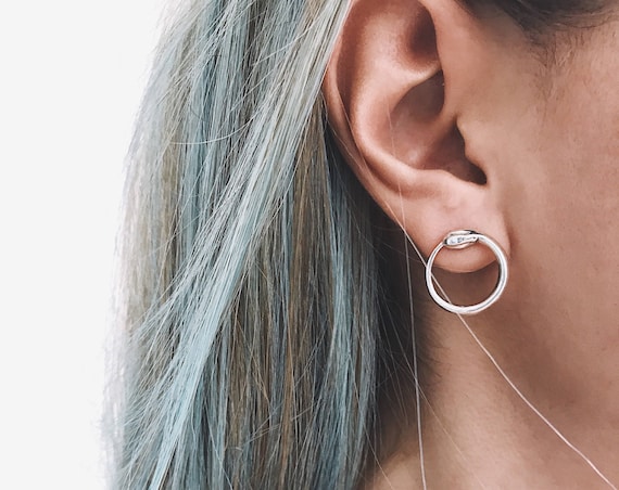 Sterling silver earrings,snake earrings,ouroboros earrings,silver 925 snake earrings,silver studs earrings,round earrings,alchemist earrings
