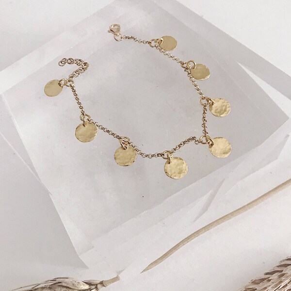 Coin bracelet,gold coin bracelet,gold disc bracelet,gold boho bracelet,gold plated silver bracelet,dainty bracelet,delicate bracelet