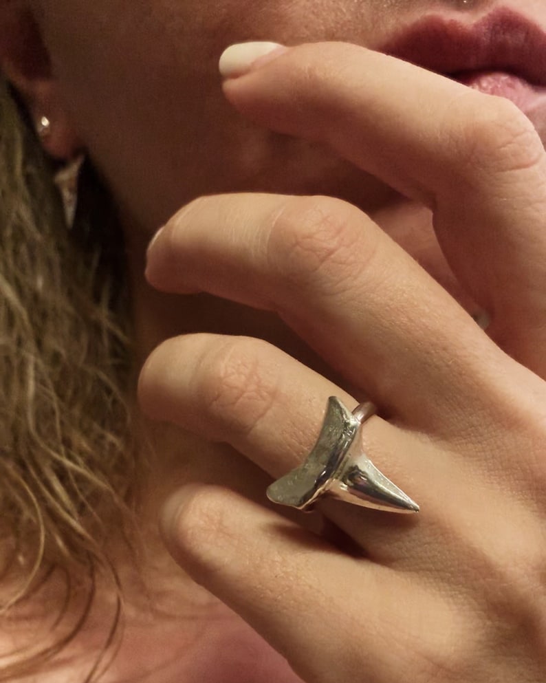 Sterling silver ring,silver shark tooth ring,silver 925 ring,men\u2019s ring,shark tooth,shark ring,tooth ring,boho ring,shaman ring