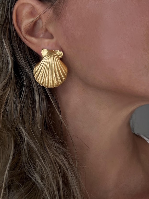 18k gold filled on Silver 925 clam Shell Earrings