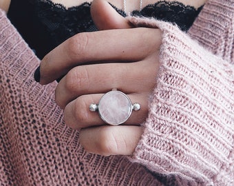 Sterling Silver ring,rose quartz ring, ring,crystal ring,pink crystal ring,minimalist ring,silver 925,solid silver ring,boho ring,round ring