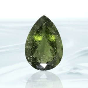 Czech Moldavite Facet