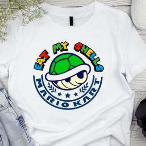 子供と大人のためのマリオカートTシャツ - レトロゲーマーTシャツ、誕生日プレゼント、家族でゲームナイトシャツ、任天堂風グラフィックTシャツ