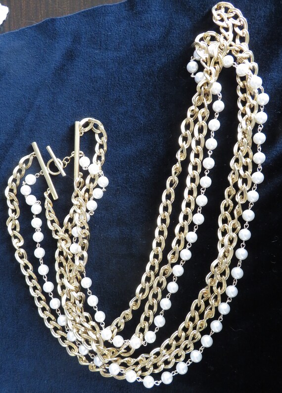 Multi Strand 3 Strand Gold Chain & Pearl Necklace… - image 3