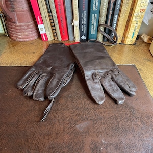 Vintage Swedish Army Leather Toes. Army leather gloves.