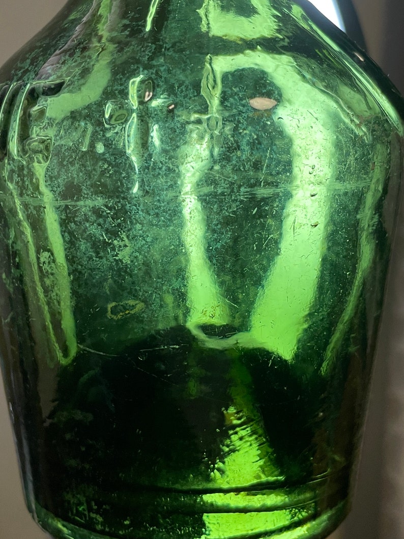 WW1 Benedictine liqueur bottle. image 4