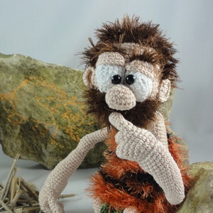 Amigurumi Häkel Muster - Harald der Höhlenmensch - Deutsche Anleitung