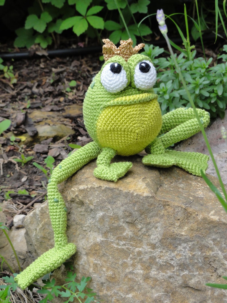 Amigurumi Pattern Henri le Frog English Version image 3