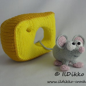 Amigurumi Pattern Manfred the Mouse English Version image 2