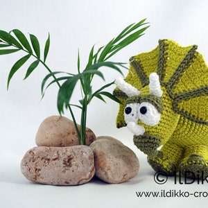 Amigurumi Pattern Trevor the Triceratops English Version 画像 8