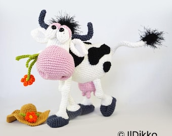 Amigurumi Animal Crochet Pattern – MOONA LISA the Cow by IlDikko – English Version PDF
