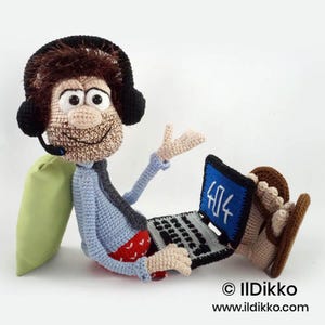 Amigurumi Pattern - Home Office Hank - English Version