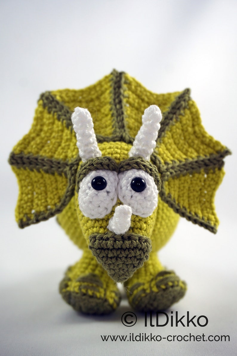 Amigurumi Pattern Trevor the Triceratops English Version 画像 4