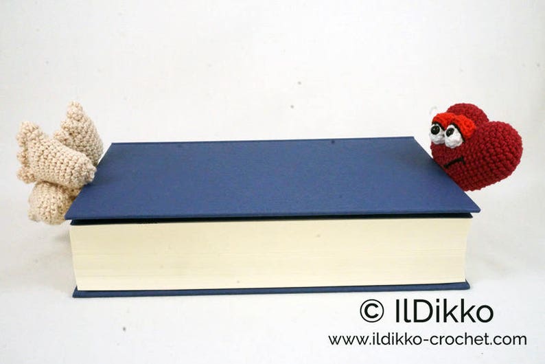 Amigurumi Pattern Valentine Bookmark English Version image 4