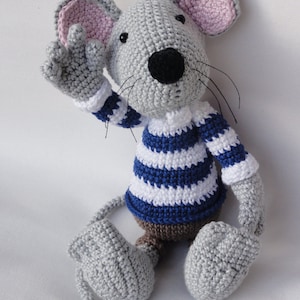 Amigurumi Pattern - Rumini the Mouse - English Version