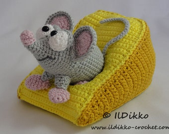 Amigurumi Pattern - Manfred the Mouse - English Version